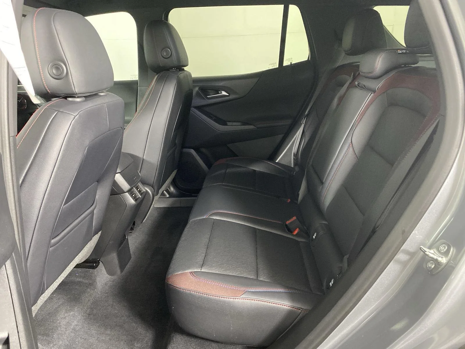 Used 2026 Sterling Gray Metallic Chevrolet AWD RS image 24
