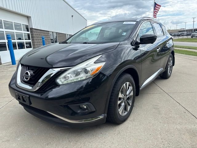 Certified Used 2017 Black Nissan SL image 4