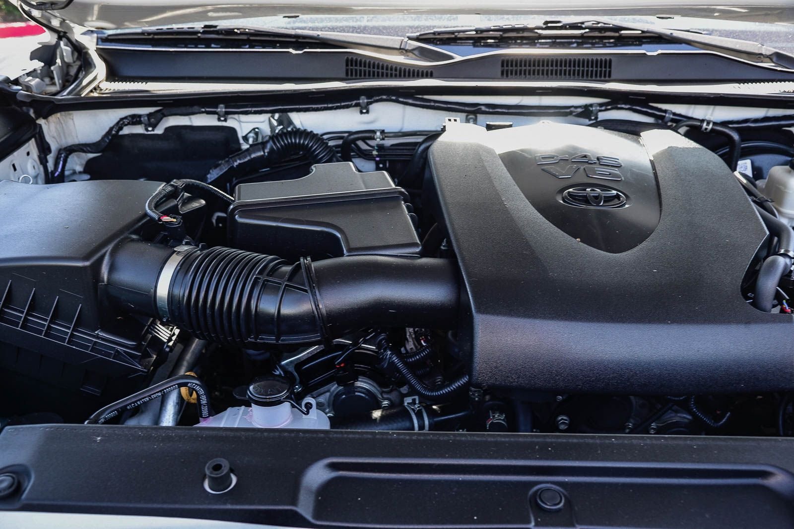 2023 Toyota Tacoma SR - Photo 31