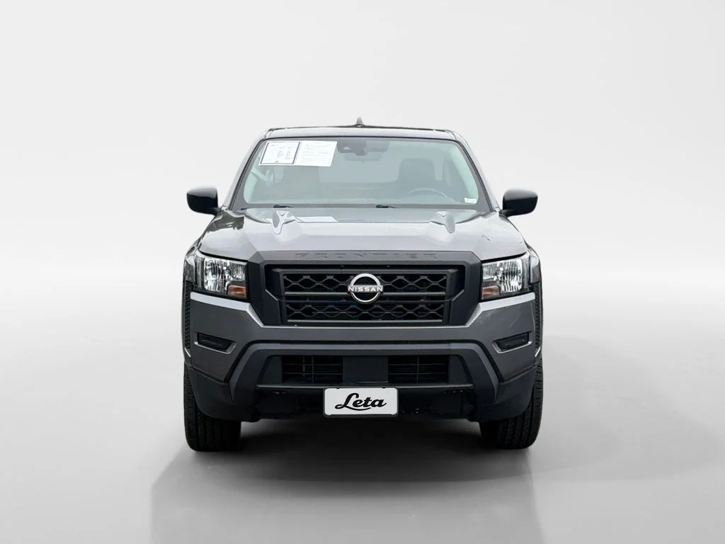Used 2022 Gun Metallic Nissan S image 8