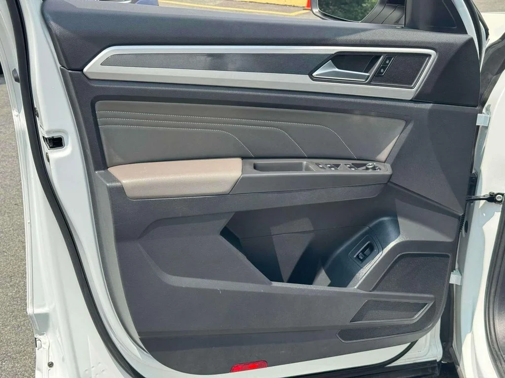 2022 Volkswagen Atlas SEL R-Line Black - Photo 33