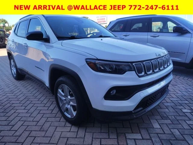 2022 Jeep Compass Latitude's photo