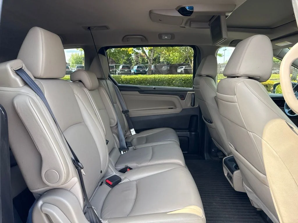 Used 2018 Forest Mist Metallic Honda Elite image 23