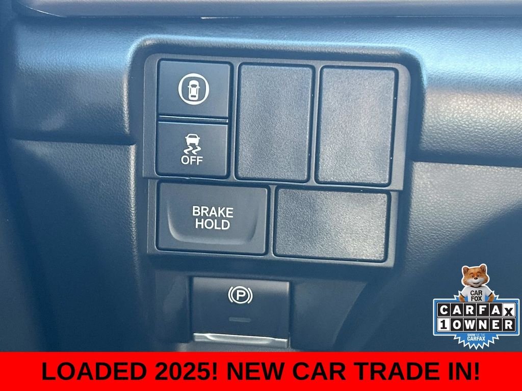 Used 2025  Acura Base image 21