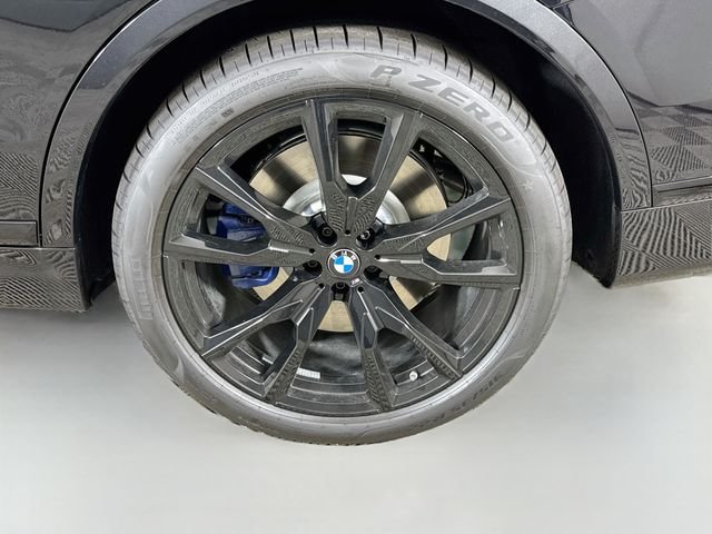 New 2027 Black Sapphire Metallic BMW M60i image 34