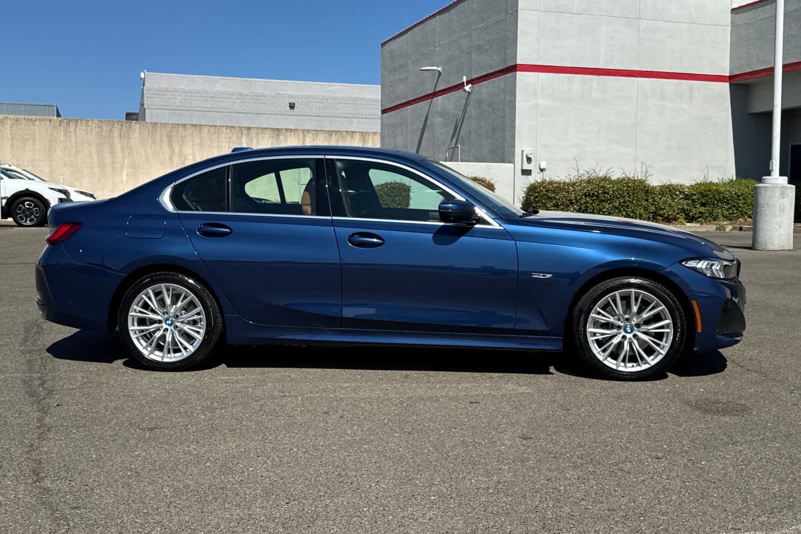 Used 2023 Phytonic Blue Metallic BMW 330e image 6