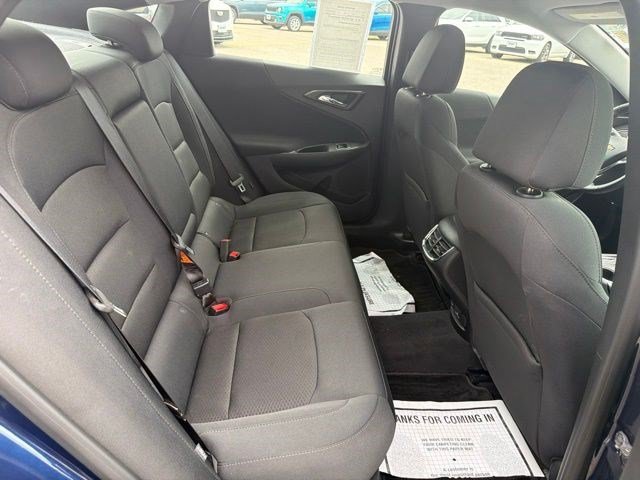 Used 2017 Blue Velvet Metallic Chevrolet LT image 18