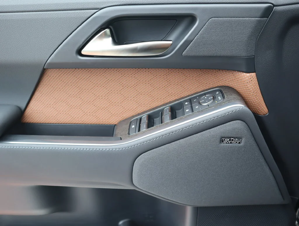 New 2026  Lexus 550 Luxury image 25