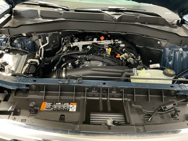 New 2027 Vapor Blue Metallic Ford Active image 43
