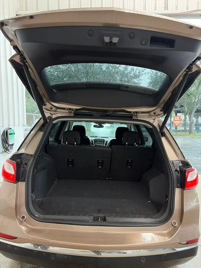 Used 2018 Sandy Ridge Metallic Chevrolet LT image 6