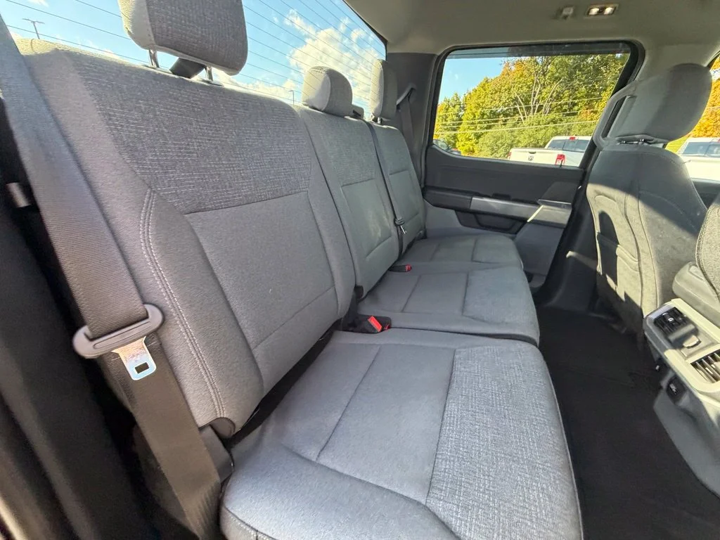 Used 2024 Brown Ford XLT image 39