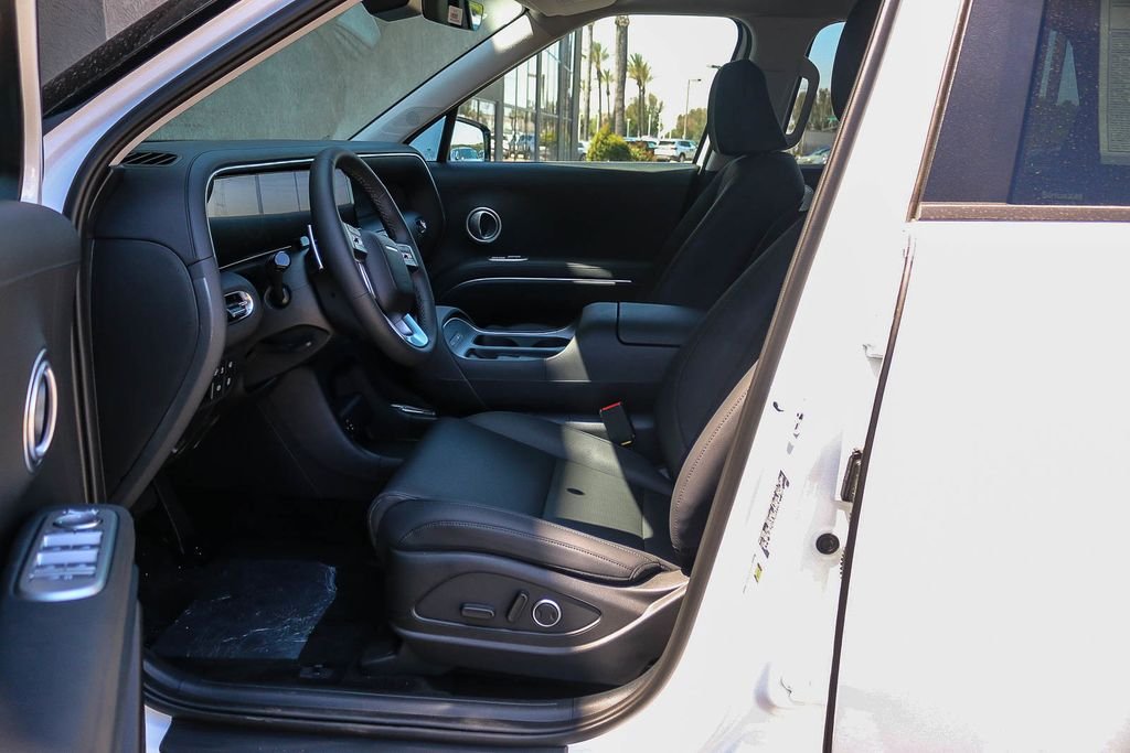 New 2026 White Hyundai SEL image 19