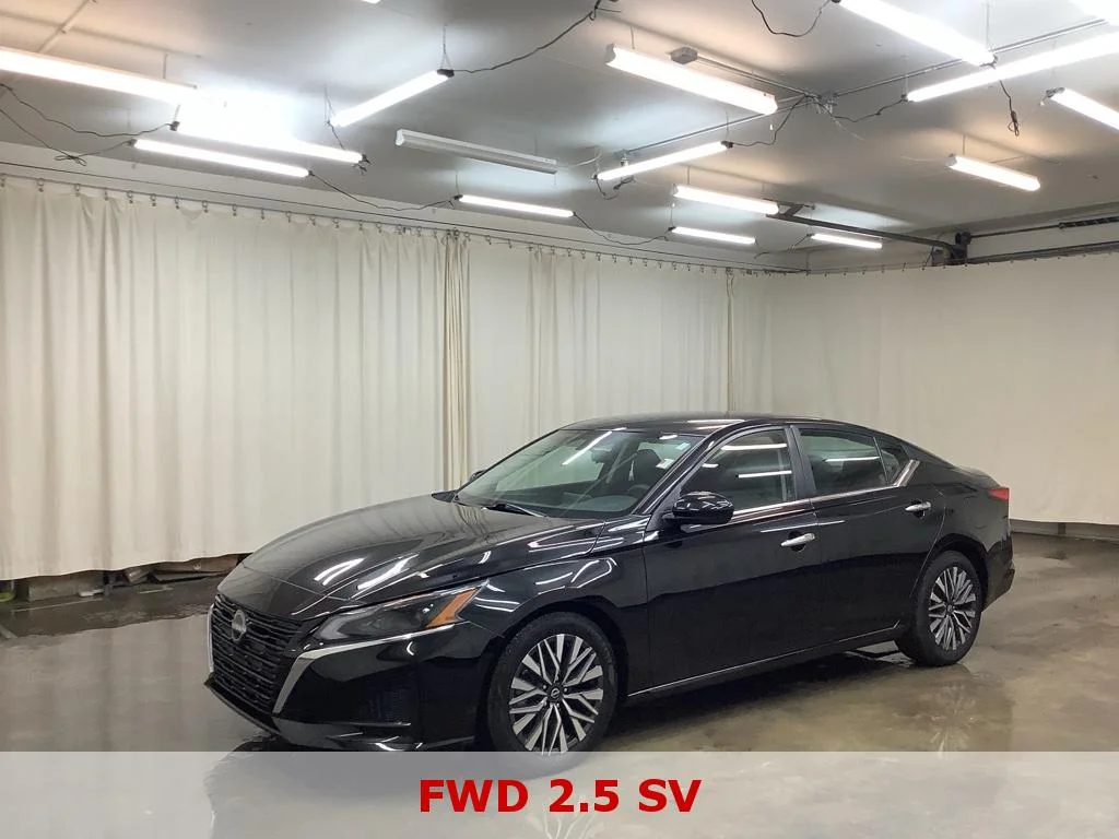 2024 Nissan Altima SV