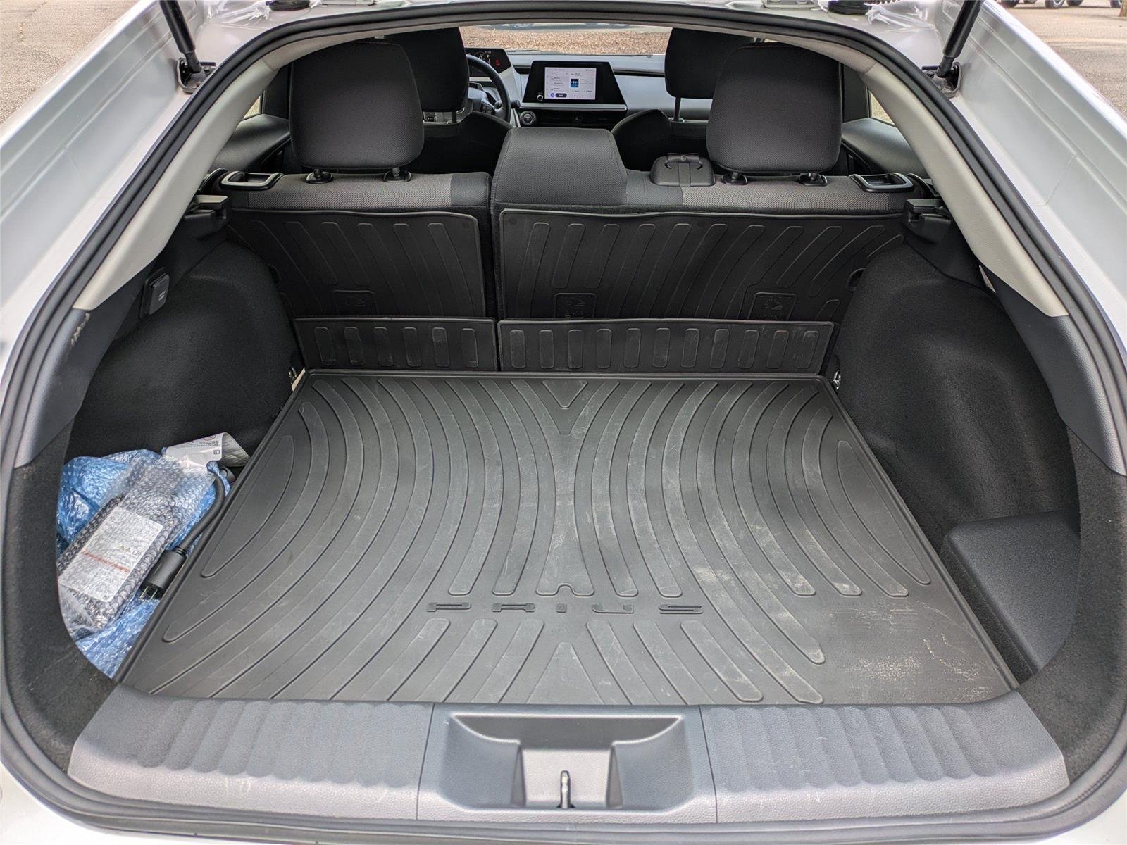 Used 2024 Wind Chill Pearl Toyota SE image 13