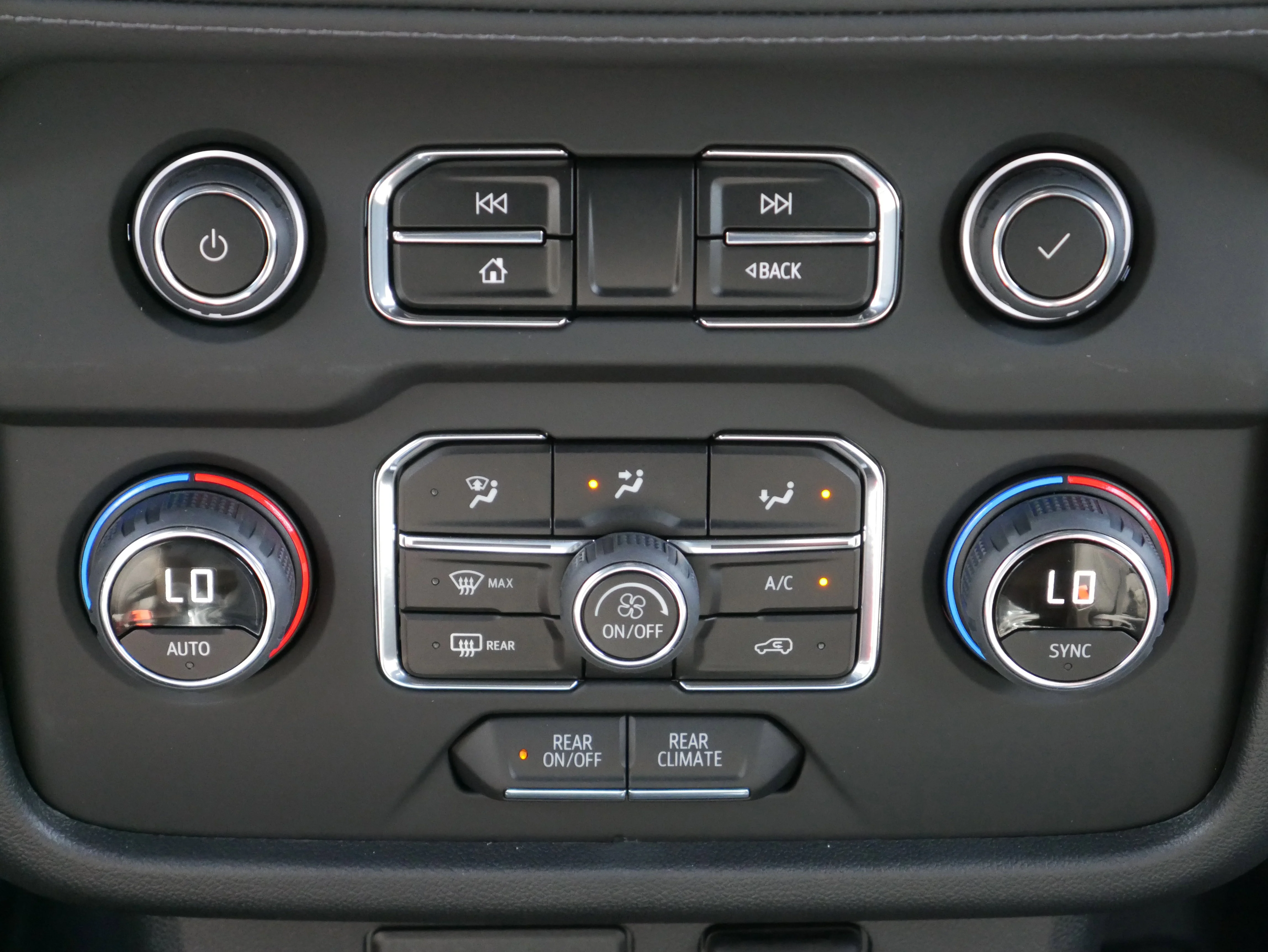 2024 Chevrolet Tahoe Fleet - Photo 21