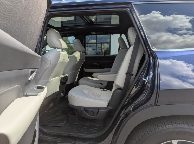 2024 Toyota Grand Highlander Platinum - Photo 6
