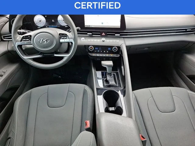 Used 2023 Red Hyundai SEL image 15