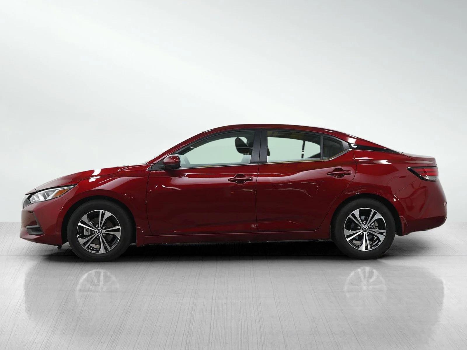 Used 2022 Nissan Sentra SV with VIN 3N1AB8CV9NY257923 for sale in Burnsville, Minnesota
