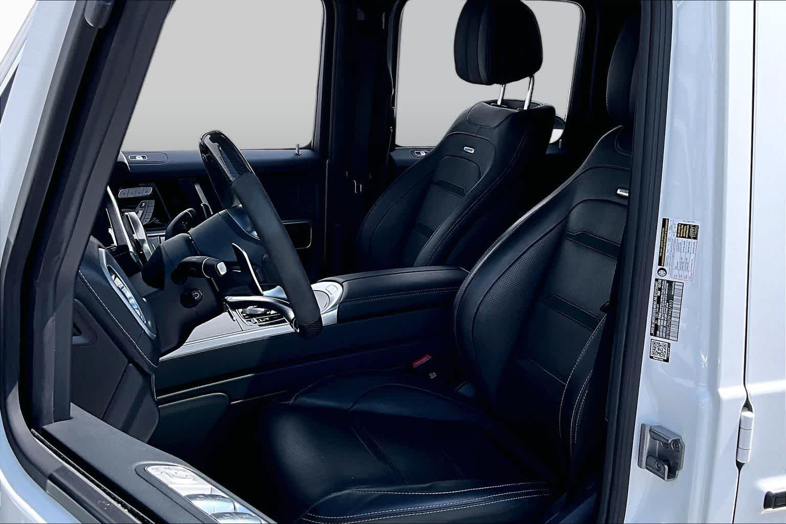 Used 2023 MANUFAKTUR Moonlight White Metallic Mercedes-Benz AMG® G 63 image 8