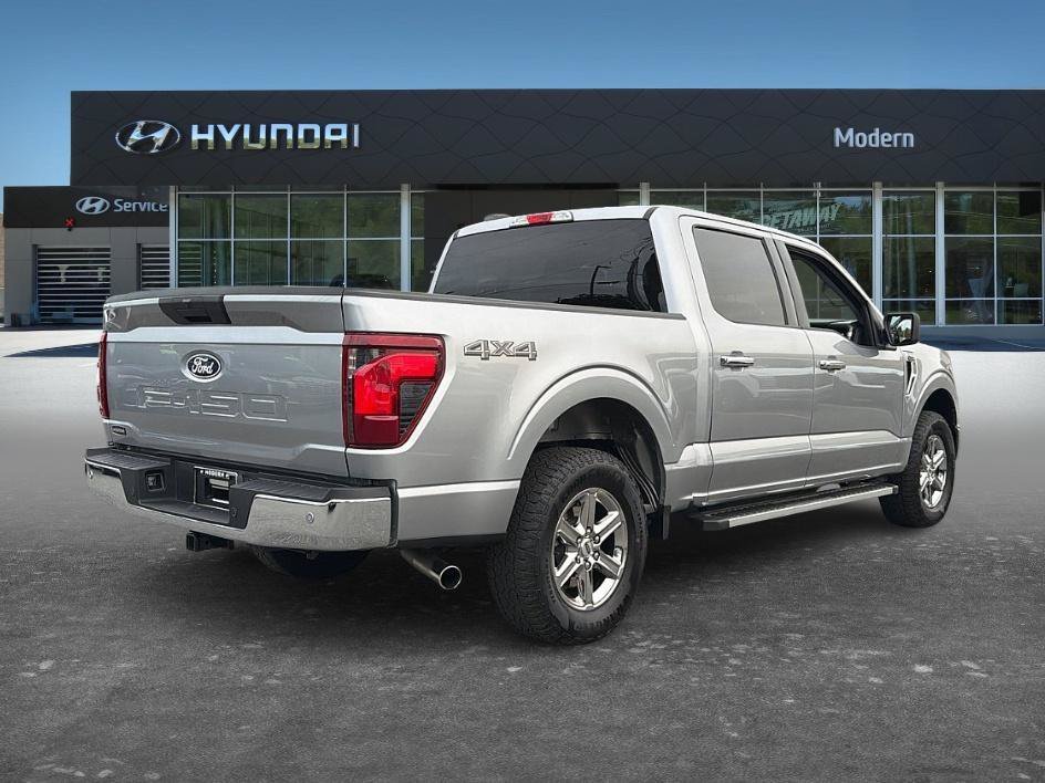 Used 2025 Silver Metallic Ford XLT image 4