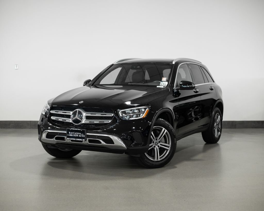 Certified Used 2022 Black Mercedes-Benz GLC 300 image 1