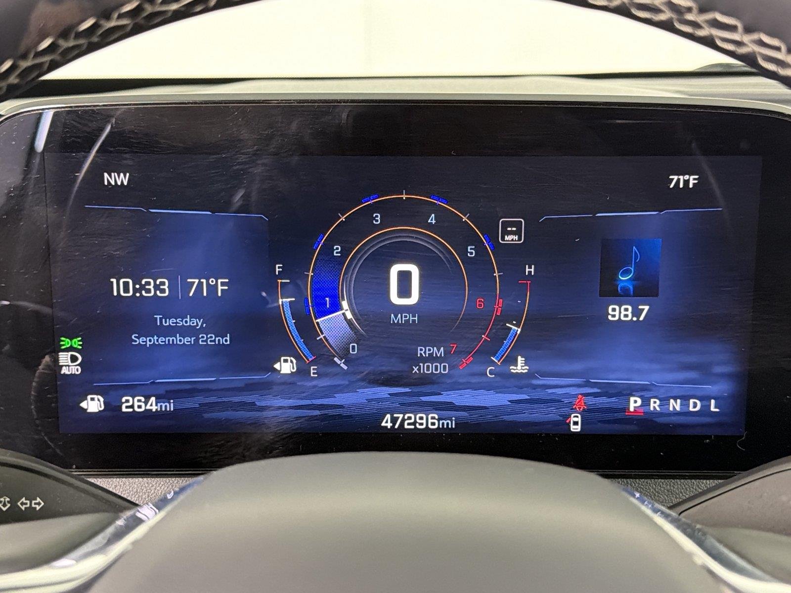 Used 2024 Summit White Chevrolet LT image 28