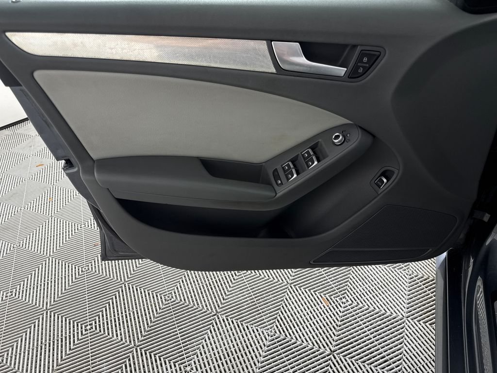 Used 2014 Gray Audi 2.0T Premium image 10