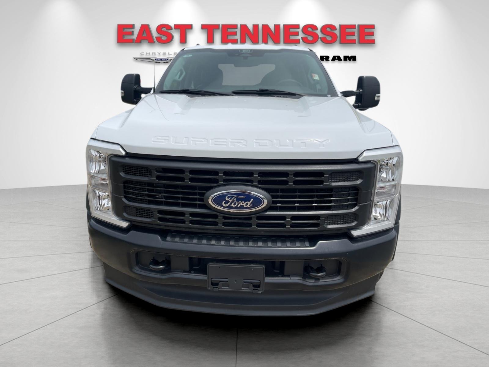 Used 2024 White Ford XL image 9