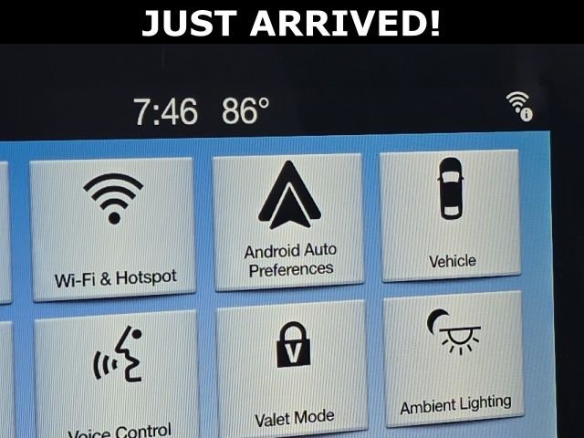 Used 2018 White Ford Titanium image 20