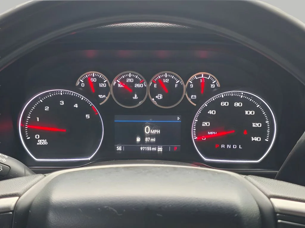 Used 2021 Summit White Chevrolet LT image 18
