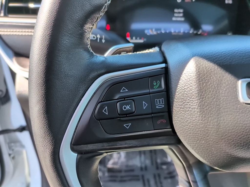 Certified Used 2022 White Jeep Limited image 20