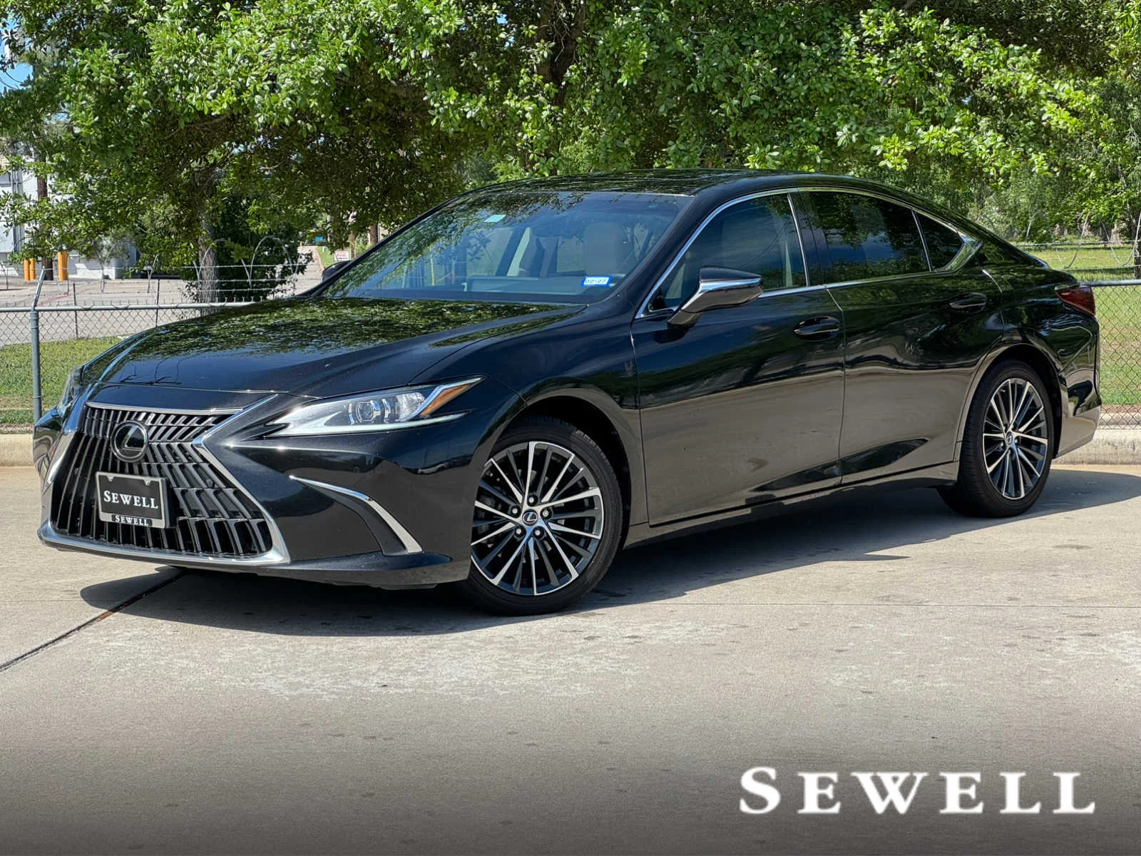 2023 Lexus ES