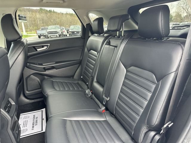 Used 2024 White Ford SEL image 25