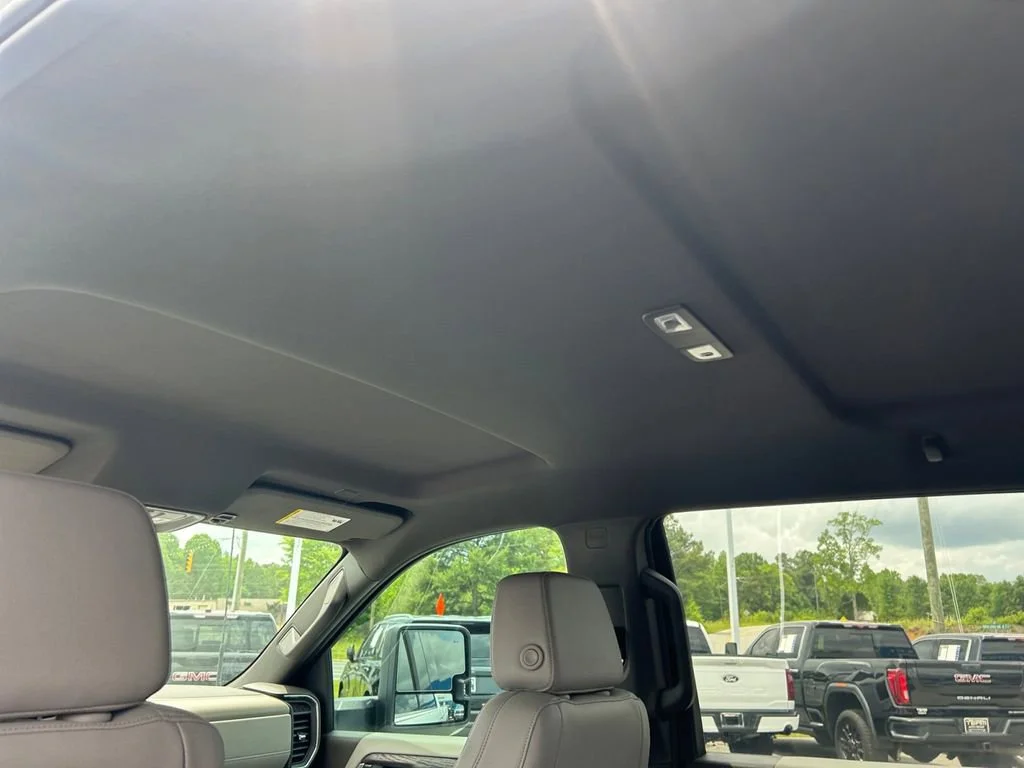 2025 GMC Sierra 2500HD SLT - Photo 23