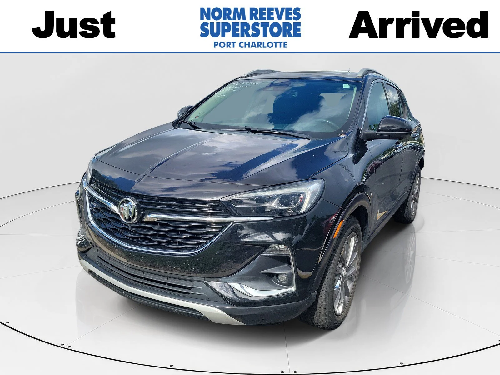 Used 2021 Black Buick Essence image 1