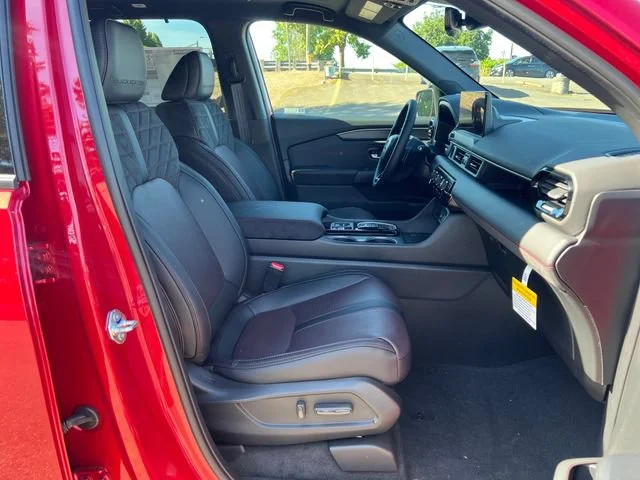 2026 Honda Pilot Black Edition - Photo 10