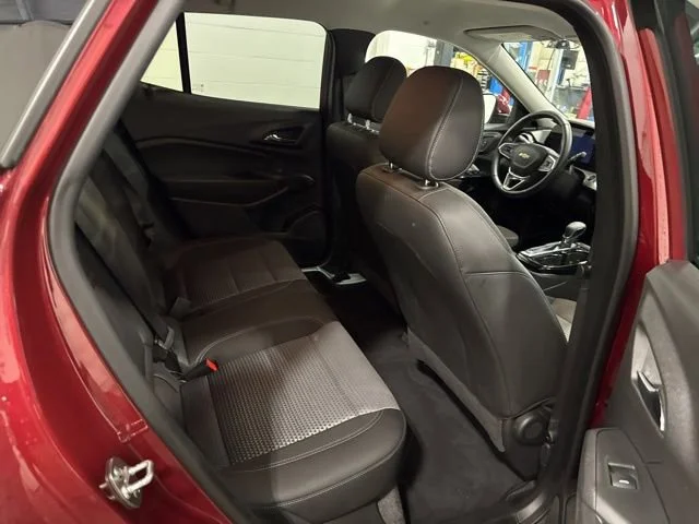 Used 2025 Crimson Metallic Chevrolet LT image 26