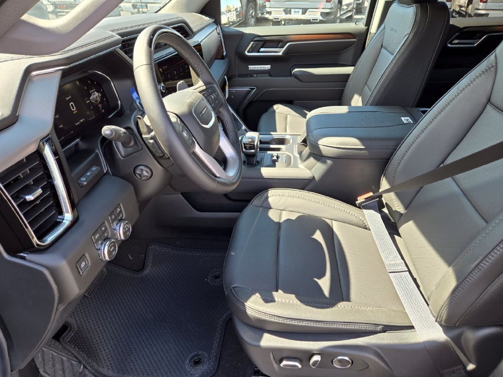2026 GMC Sierra 1500 Denali - Photo 8