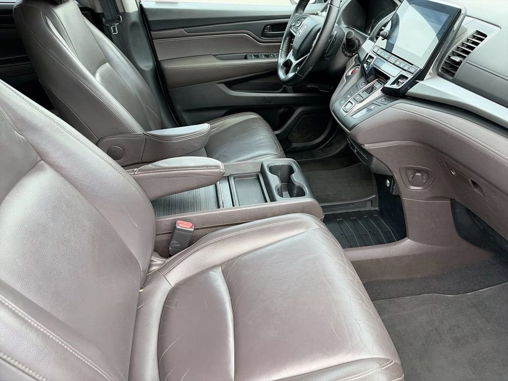 Used 2018 Black Honda EX-L image 8