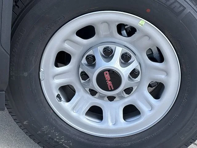 2026 GMC Sierra 2500HD Pro - Photo 26