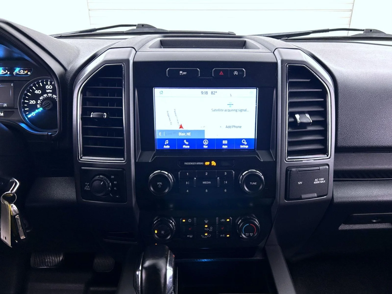Used 2020 Black Ford XLT image 12