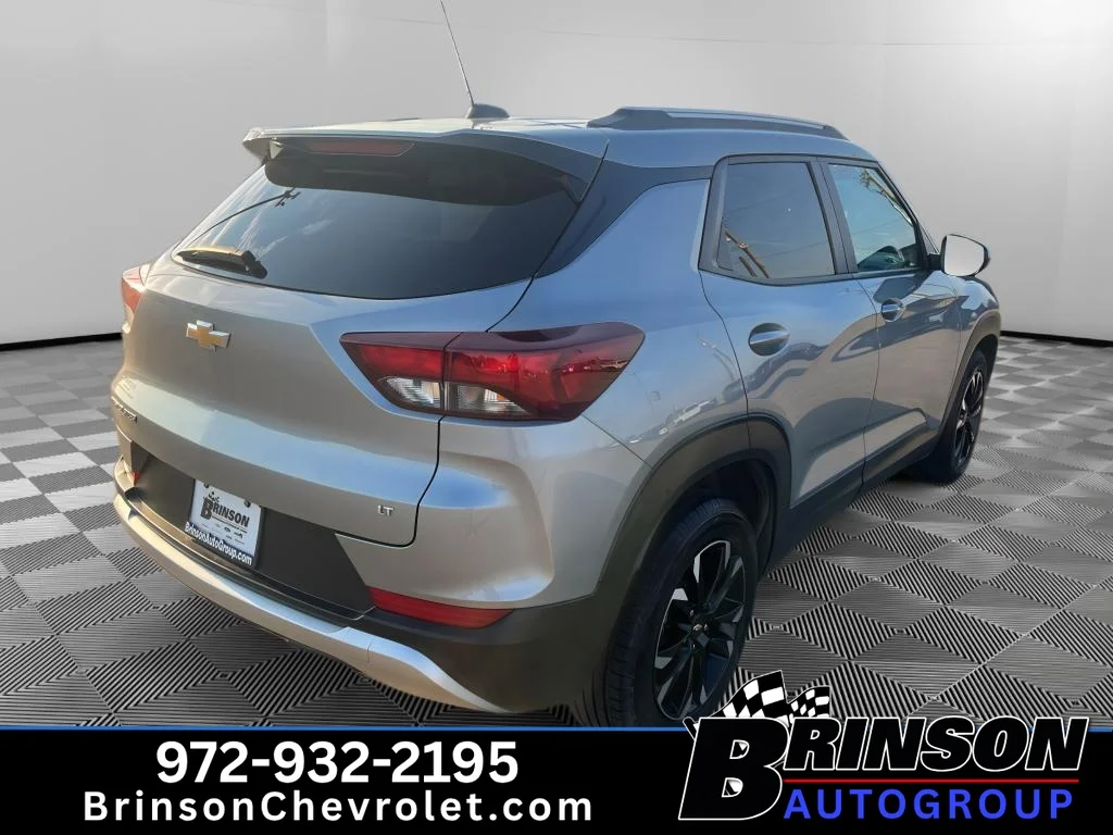 Used 2023 Sterling Gray Metallic Chevrolet LT image 7