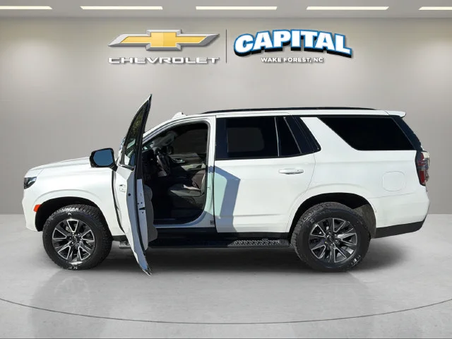 Used 2022 Beige Chevrolet Z71 image 11