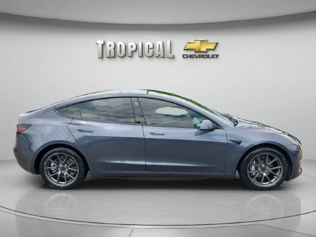 Used 2022 Gray Tesla Long Range image 6