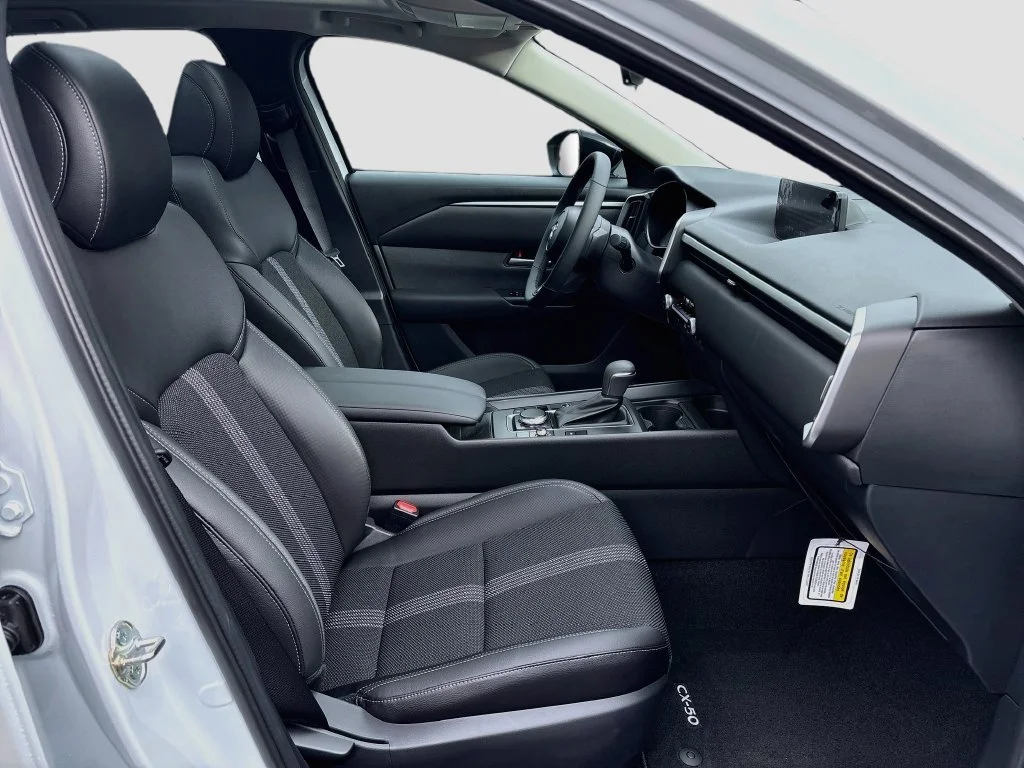 New 2026 Wind Chill Pearl Mazda Preferred AWD image 29