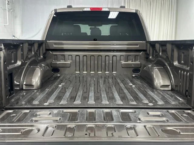 Used 2023 Gray Ford XLT image 7