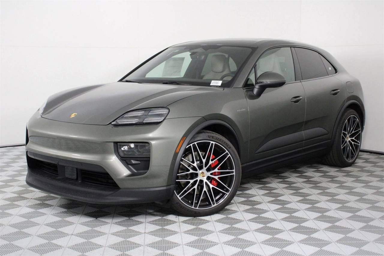 2025 Porsche Macan