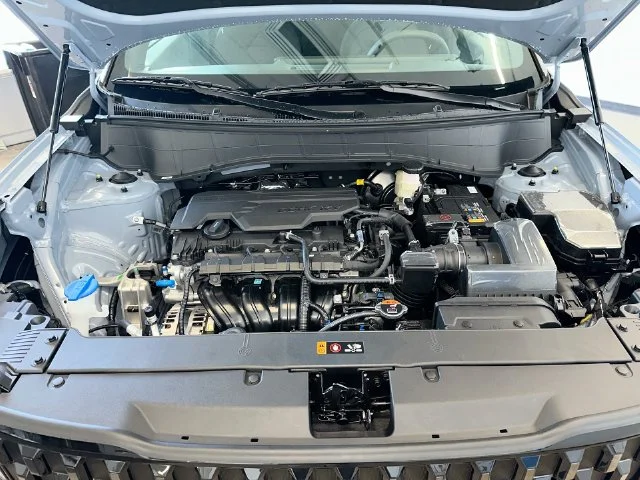 New 2027 Pale Gray Kia X-Line S image 27