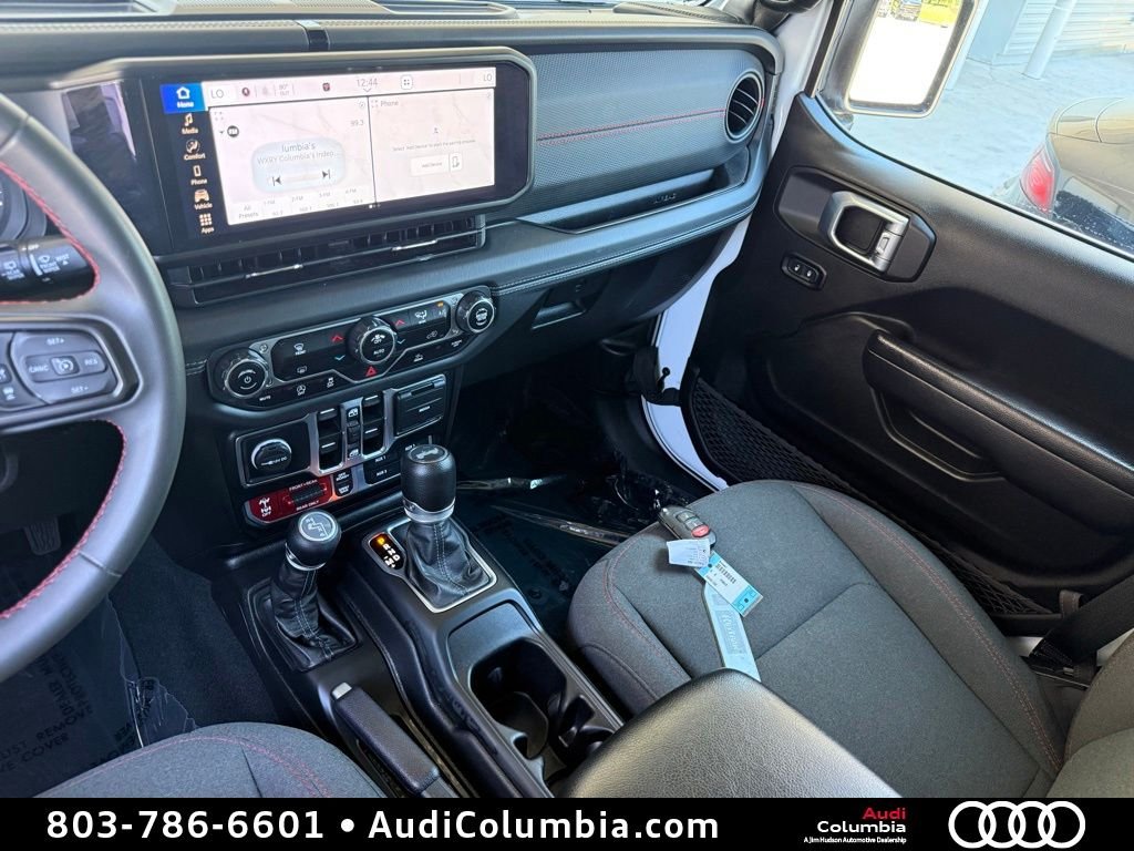 Used 2024 White Jeep Rubicon image 30