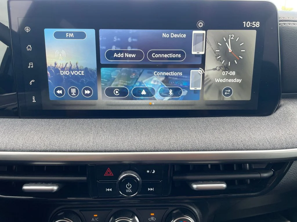 Used 2025 Blue Nissan SV image 19